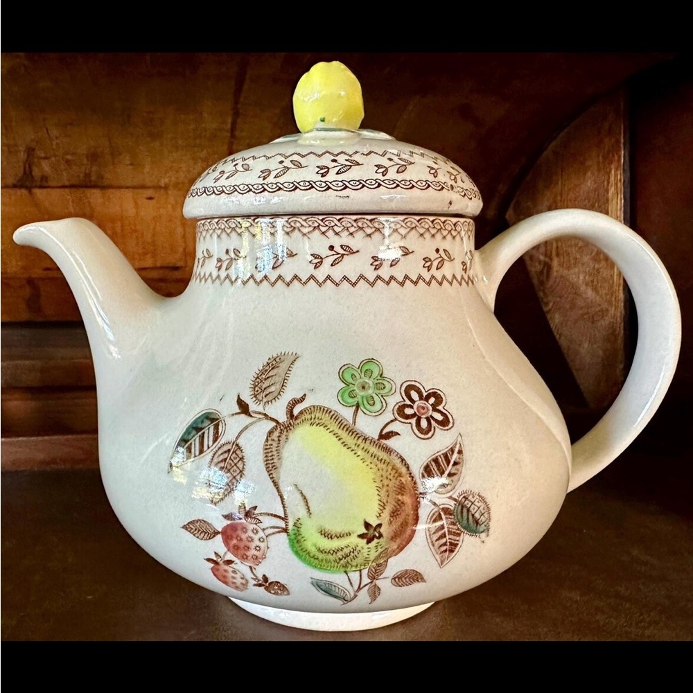 Johnson Brothers Cream Teapot with Pear and Floral Design